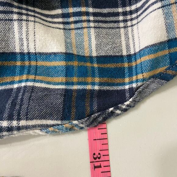 Cabela's Flannel Shirt Men's Size XL Black Blue Plaid Cotton Button Down - Picture 7 of 11